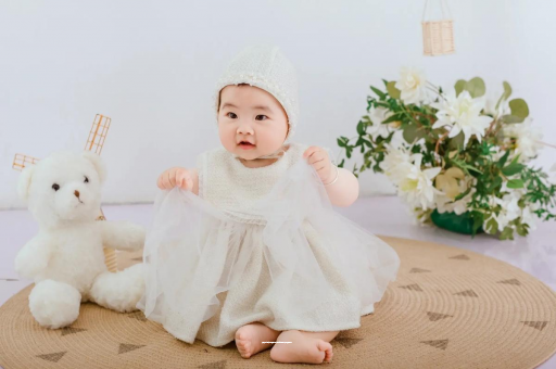乳山孕妇几个月开始显怀